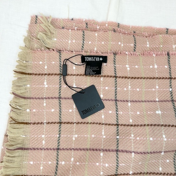 Tom & Eva Grid Blanket Scarf NWT - Picture 3 of 8